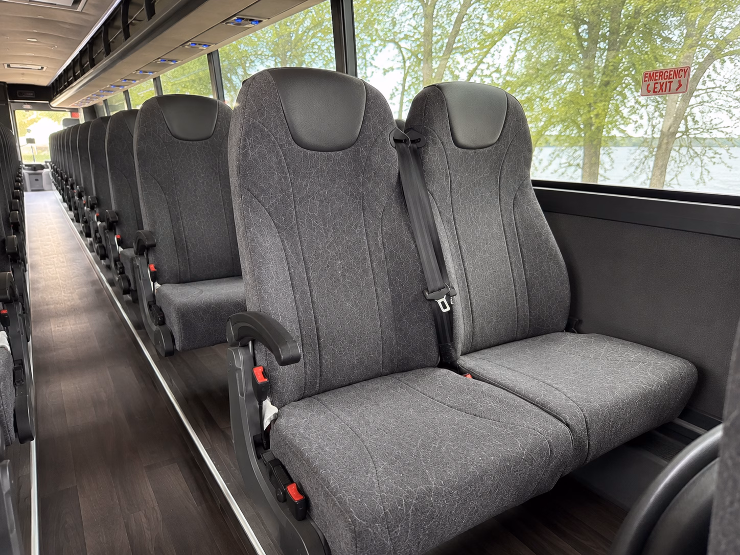 compare bus rental pricing in lauderhill online upfront and in minutes
