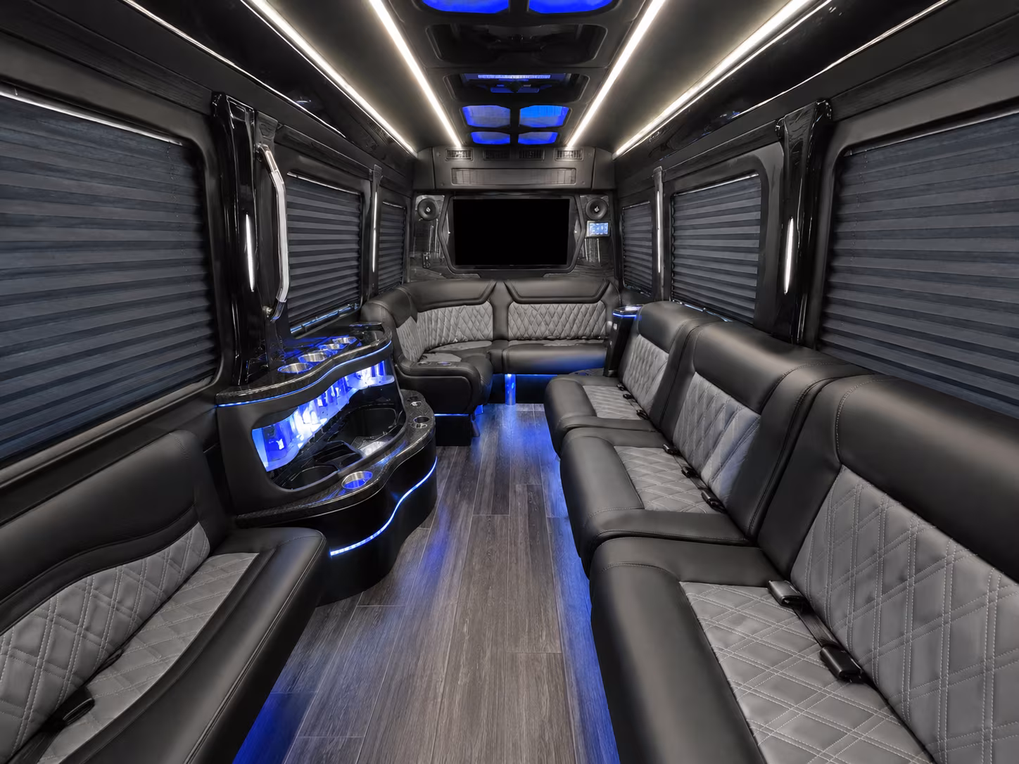 finding group transportation to port everglades and fll for military logistics